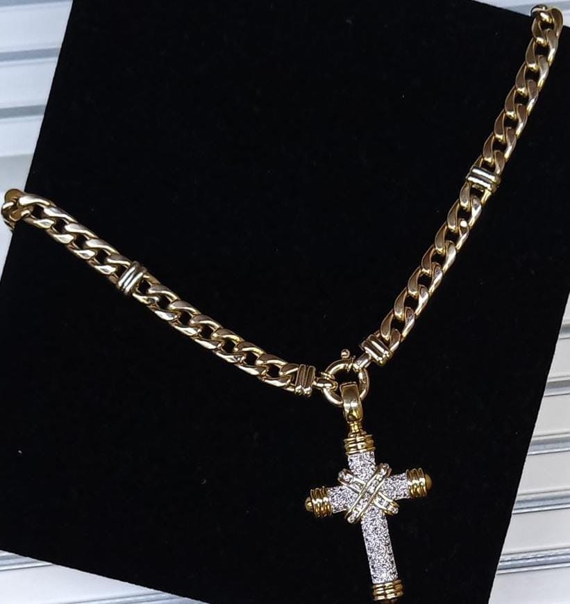 9ct Curb Chain & Diamond Cross Senorita Clasp